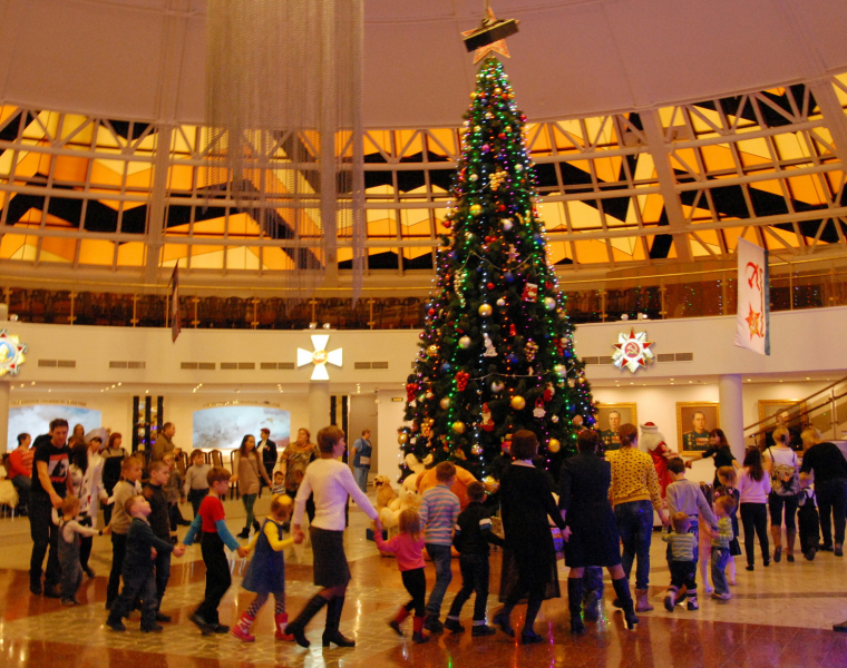 Друзья, с Новым годом! Ждем вас в музее оружия на ультрасовременной инновационной интерактивной постоянной экспозиции! Тульский Государственный Музей Оружия