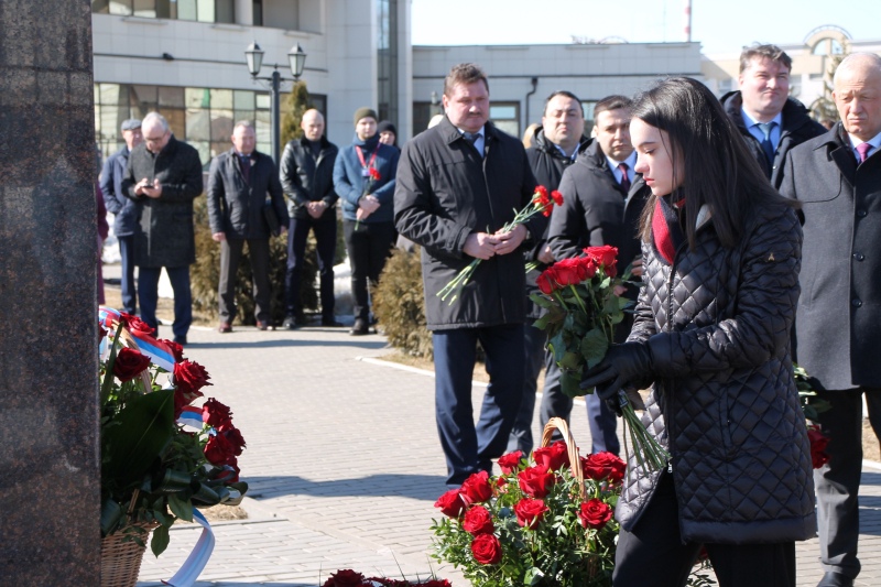 Торжественная церемония на Аллее Славы знаменитых оружейников города Тулы в честь 83-ей годовщины со дня рождения Героя России Макаровца Н.А. - большого друга и наставника Тульского музея ору Тульский Государственный Музей Оружия