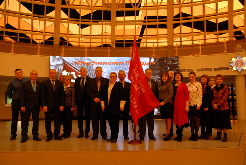 Знамя Победы объединяет молодёжь Тульской области! Патриотическая акция музея оружия продолжается Тульский Государственный Музей Оружия