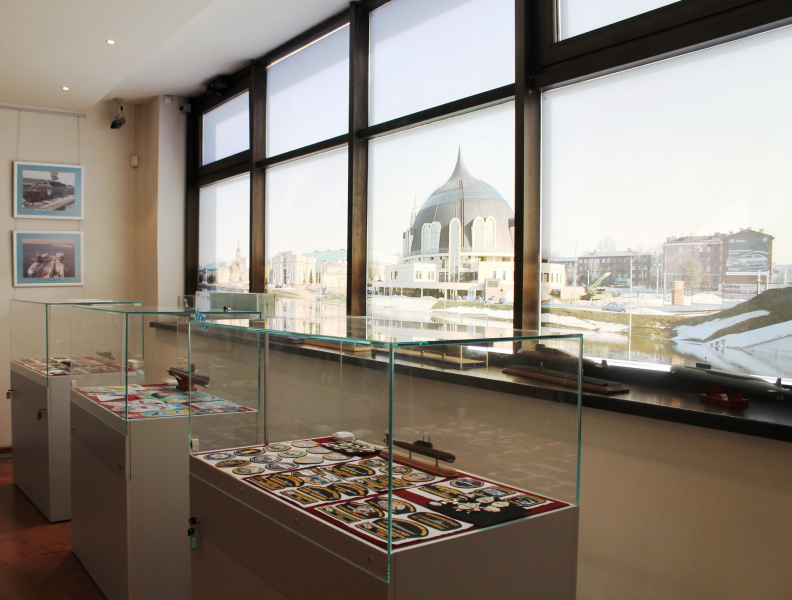 «110 лет курсом доблести и славы». Юбилею российского подводного флота посвящается… Тульский Государственный Музей Оружия