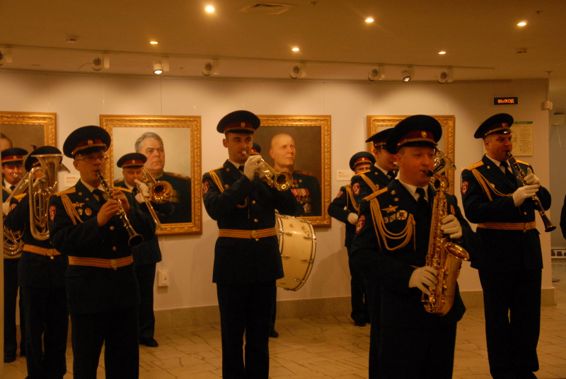 В музее оружия сотрудники Нацгвардии присягнули на верность Отечеству Тульский Государственный Музей Оружия