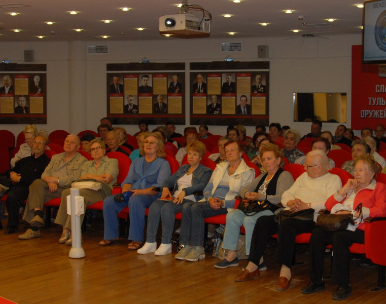 Международный фестиваль военного кино имени Ю.Н. Озерова в музее оружия: творческая встреча со зрителями кинорежиссера Милана Цислера (Чехия). Тульский Государственный Музей Оружия