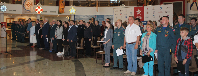 Сегодня Зал Славы российского оружия Тульского государственного музея оружия стал главной региональной площадкой Международной историко-патриотической акции «Диктант Победы» в городе-герое Ту Тульский Государственный Музей Оружия