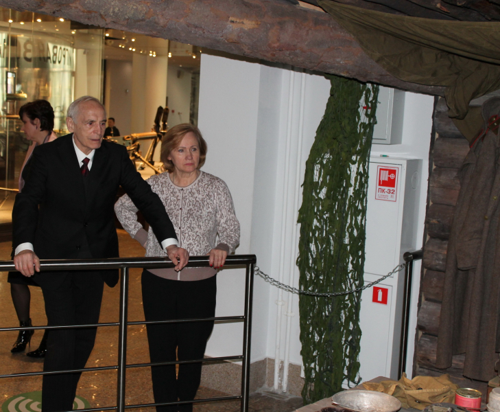 «Есть такая профессия – Родину защищать!» В.С. Лановой в Тульском музее оружия Тульский Государственный Музей Оружия