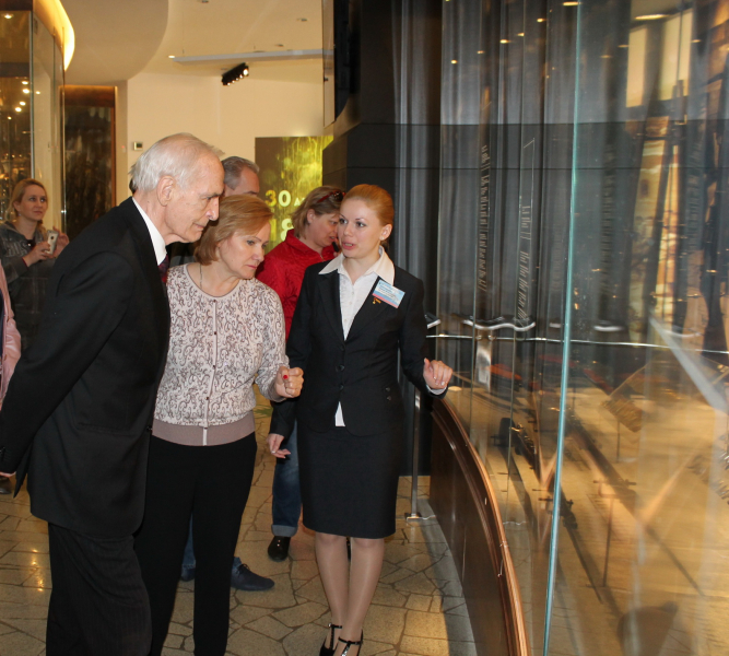 «Есть такая профессия – Родину защищать!» В.С. Лановой в Тульском музее оружия Тульский Государственный Музей Оружия