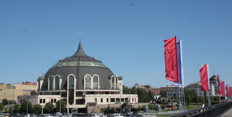 День России в Тульском музее оружия: патриотическая акция «Триколор»! Тульский Государственный Музей Оружия