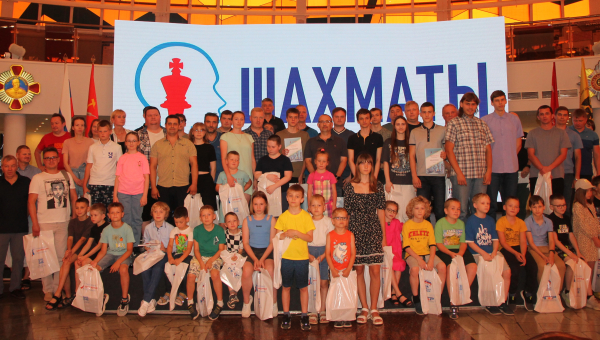 В Тульском государственном музее оружия завершился третий этап межрегионального проекта, организованного Тульской шахматной гостиной при поддержке Президентского фонда культурных инициатив. Тульский Государственный Музей Оружия