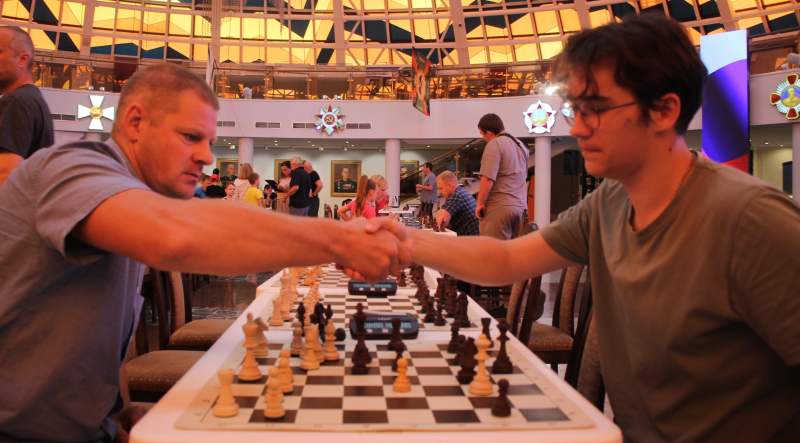 В Тульском государственном музее оружия завершился третий этап межрегионального проекта, организованного Тульской шахматной гостиной при поддержке Президентского фонда культурных инициатив. Тульский Государственный Музей Оружия