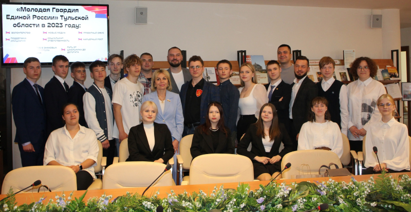 В музее оружия состоялась встреча представителей Тульской городской школьной думы с главой муниципального образования город Тула О.А. Слюсаревой Тульский Государственный Музей Оружия