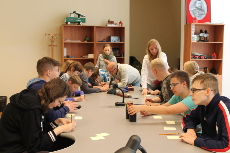 «Добро делать спешить должно!». Воспитанники «Маленькой страны» в музее оружия! Тульский Государственный Музей Оружия