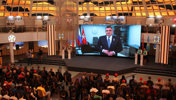 Сегодня прошел Всероссийский Урок Мужества «МЫ РОССИЯ». Центральной площадкой проведения Урока Мужества стал Тульский государственный музей оружия! Тульский Государственный Музей Оружия