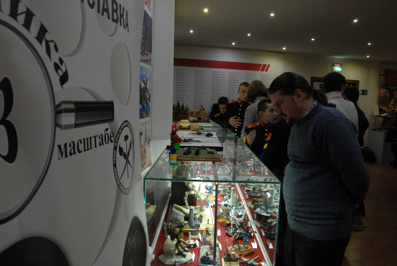 В музее оружия открылась 12-я ежегодная выставка стендового моделизма и военно-исторической миниатюры «Техника в масштабе» Тульский Государственный Музей Оружия
