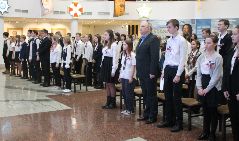 В День Героев Отечества в Тульском музее оружия состоялась торжественная церемония вручения юным тулякам паспорта гражданина Российской Федерации. Тульский Государственный Музей Оружия