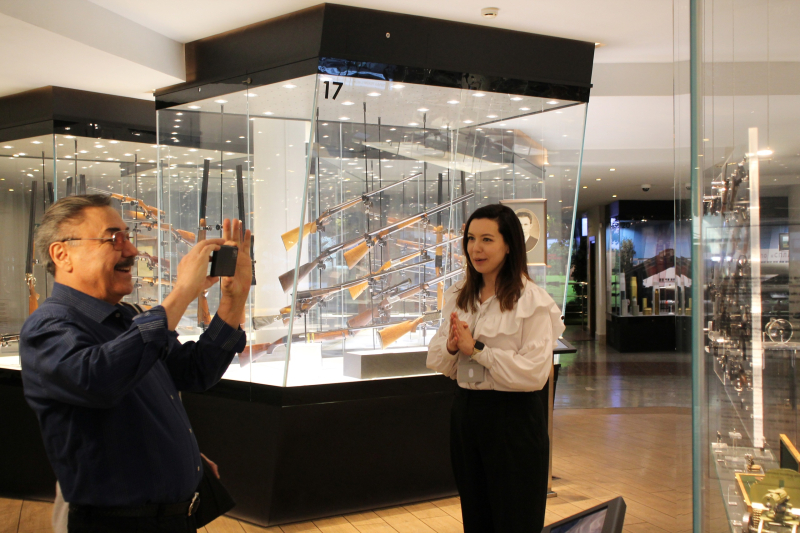 В Тульском музее оружия состоялась творческая встреча с заслуженным артистом Узбекской ССР, актером, режиссёром Рустамом Сагдуллаевым Тульский Государственный Музей Оружия