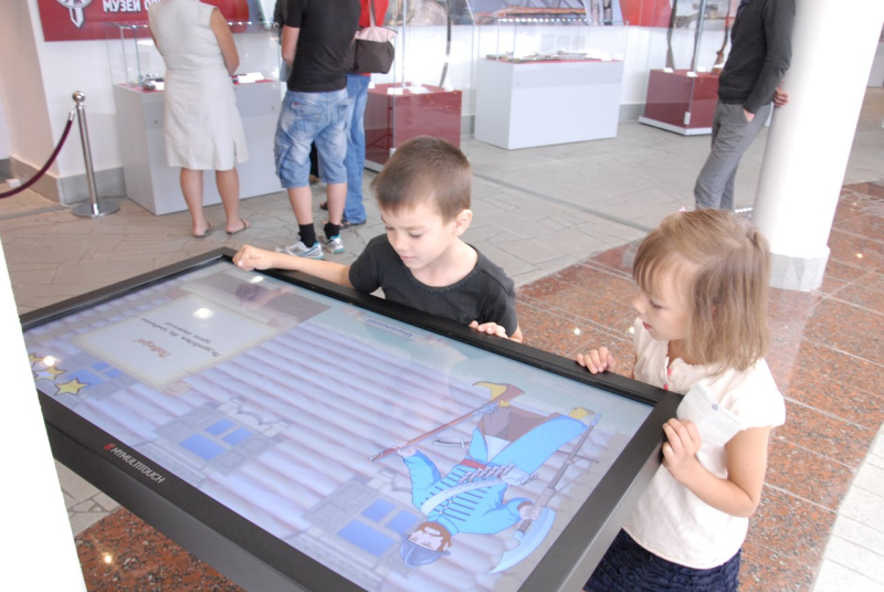 Жители юго-востока Украины посетили Музей оружия. Тульский Государственный Музей Оружия