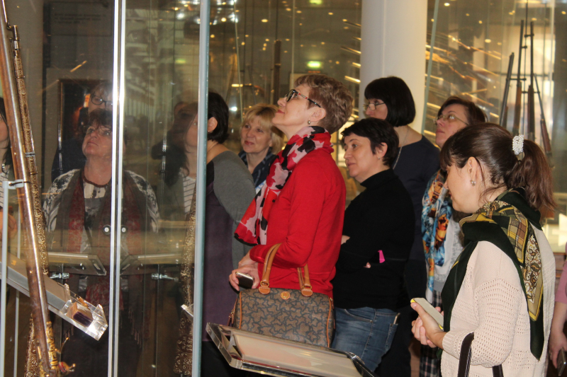 Сегодня музей оружия посетили сотрудники Бородинского военно-исторического музея-заповедника Тульский Государственный Музей Оружия