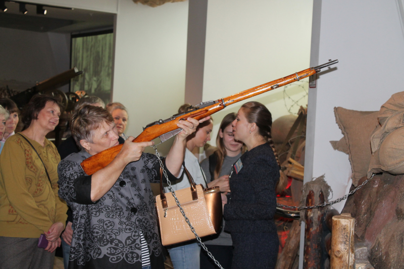 Сегодня музей оружия посетили сотрудники Бородинского военно-исторического музея-заповедника Тульский Государственный Музей Оружия