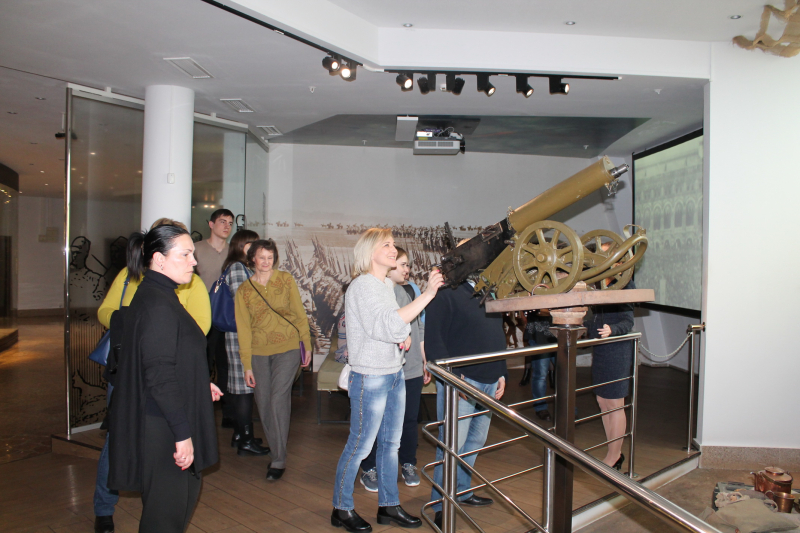 Сегодня музей оружия посетили сотрудники Бородинского военно-исторического музея-заповедника Тульский Государственный Музей Оружия