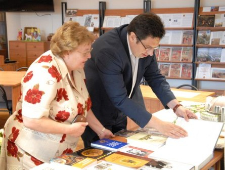 Подарки Владимира Евгеньевича Чурова Тульский Государственный Музей Оружия