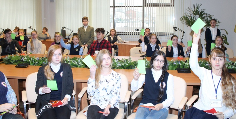 «Я гражданин Российской Федерации» - интеллектуальная игра в музее оружия Тульский Государственный Музей Оружия