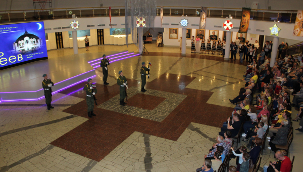 В здании-шлеме музея оружия – торжественное открытие Всероссийской акции Ночь Музеев 2018. Все в музей! Тульский Государственный Музей Оружия