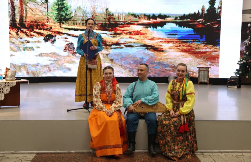 В Зале Славы российского оружия Тульского музея оружия состоялся музыкально-поэтический вечер «Свет снегириной зари…» Тульский Государственный Музей Оружия