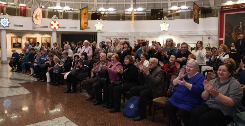 В Зале Славы российского оружия Тульского музея оружия состоялся музыкально-поэтический вечер «Свет снегириной зари…» Тульский Государственный Музей Оружия