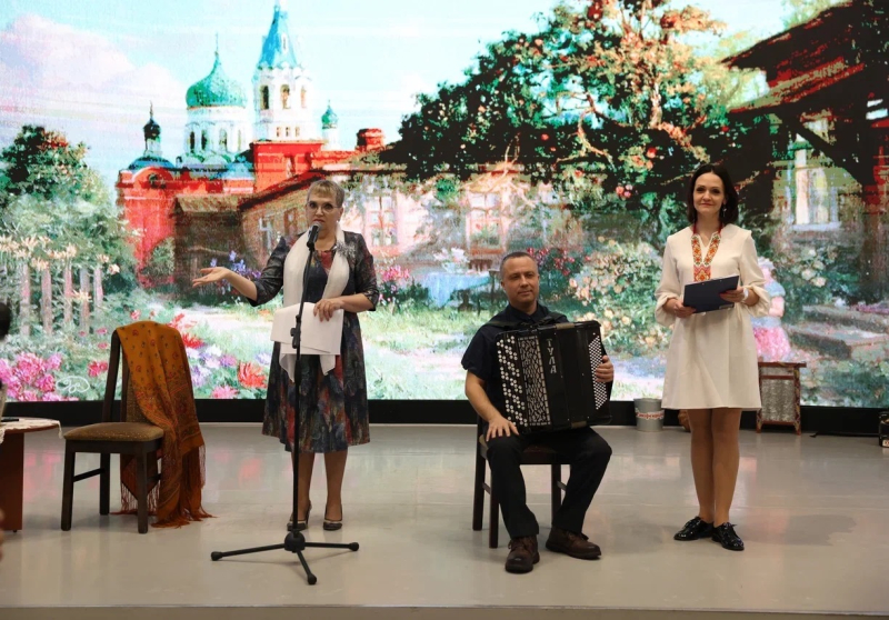 В Зале Славы российского оружия Тульского музея оружия состоялся музыкально-поэтический вечер «Свет снегириной зари…» Тульский Государственный Музей Оружия