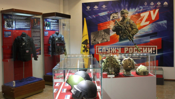 Дорогие друзья! Приглашаем вас посетить выставку «Служу России!» Тульский Государственный Музей Оружия