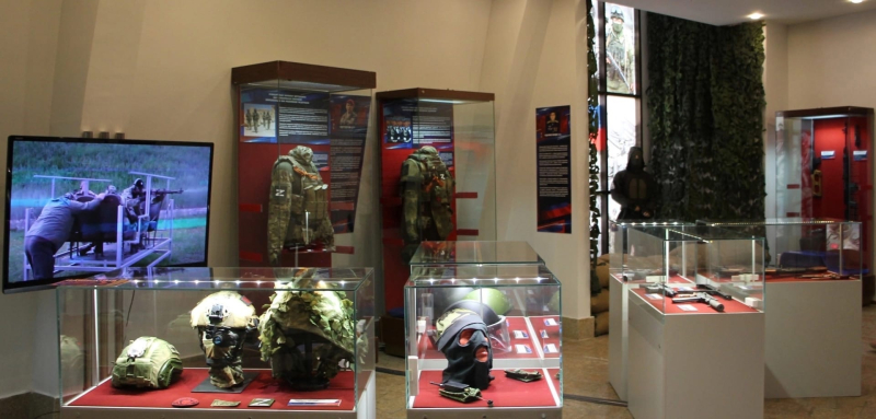 Дорогие друзья! Приглашаем вас посетить выставку «Служу России!» Тульский Государственный Музей Оружия