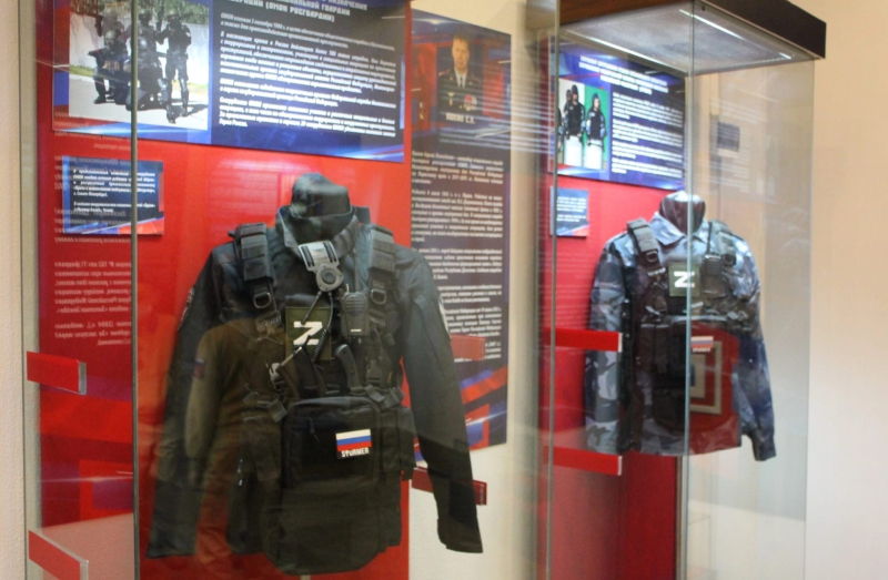 Дорогие друзья! Приглашаем вас посетить выставку «Служу России!» Тульский Государственный Музей Оружия