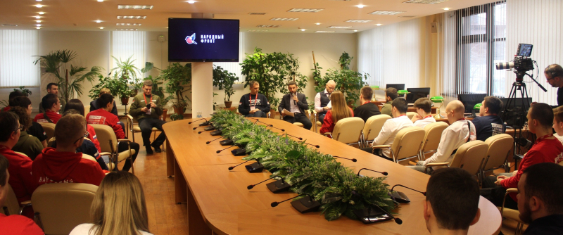 В Тульском государственном музее оружия состоялся Всероссийский форум «Всё для Победы!» Общероссийского народного фронта Тульский Государственный Музей Оружия