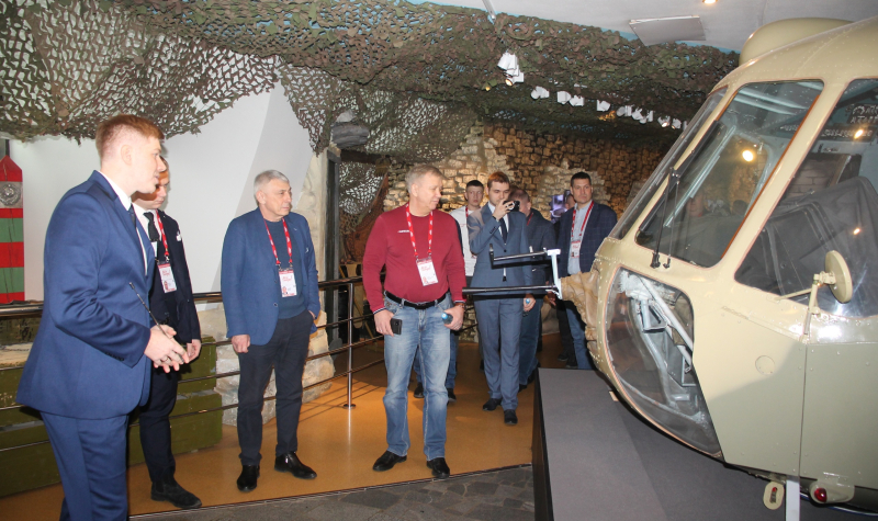 В Тульском государственном музее оружия состоялся Всероссийский форум «Всё для Победы!» Общероссийского народного фронта Тульский Государственный Музей Оружия