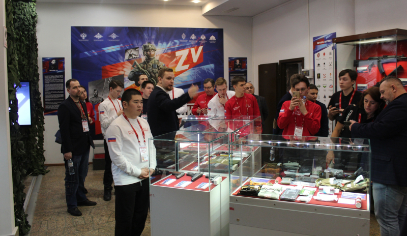 В Тульском государственном музее оружия состоялся Всероссийский форум «Всё для Победы!» Общероссийского народного фронта Тульский Государственный Музей Оружия