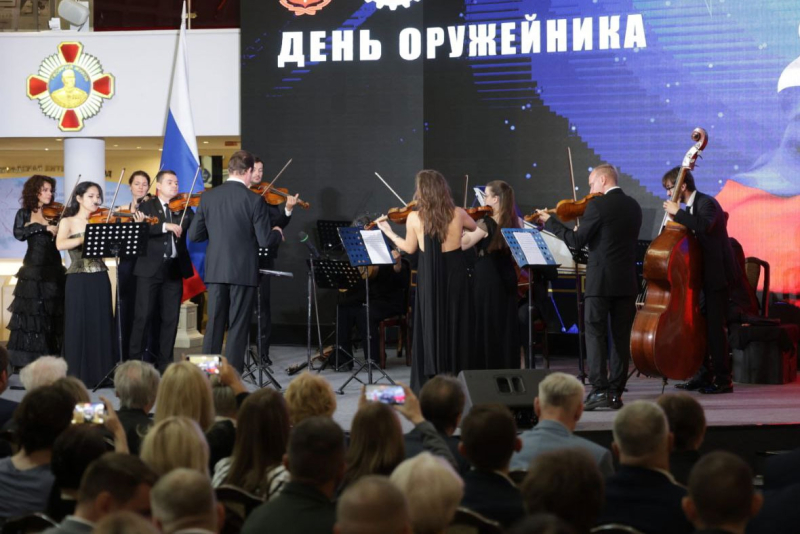 В Тульском государственном музее оружия состоялось торжественное собрание, посвященное празднованию Дня оружейника. Тульский Государственный Музей Оружия