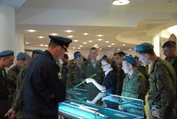 Музей оружия посетили специалисты тыла и служб вооружения – участники конкурса «Армейский запас» Тульский Государственный Музей Оружия