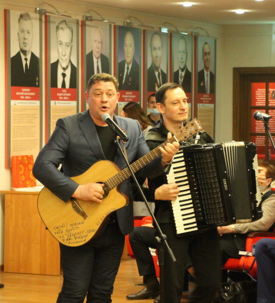 «Я в атаку ходила с батальоном, а в разведке добывала «языков». Презентация книги ветерана Л.М. Глуховой Тульский Государственный Музей Оружия