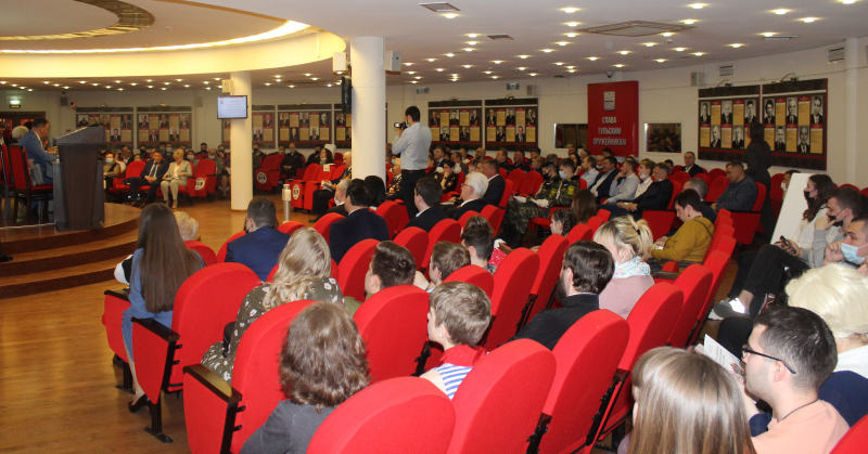 «Я в атаку ходила с батальоном, а в разведке добывала «языков». Презентация книги ветерана Л.М. Глуховой Тульский Государственный Музей Оружия