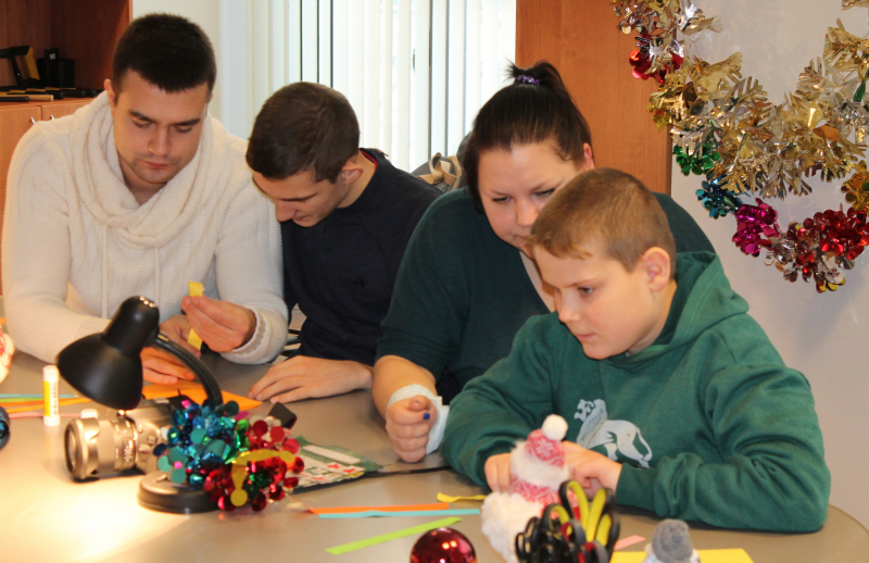 «Добро делать спешить должно!» Особые дети в мастерской Деда Мороза Тульский Государственный Музей Оружия