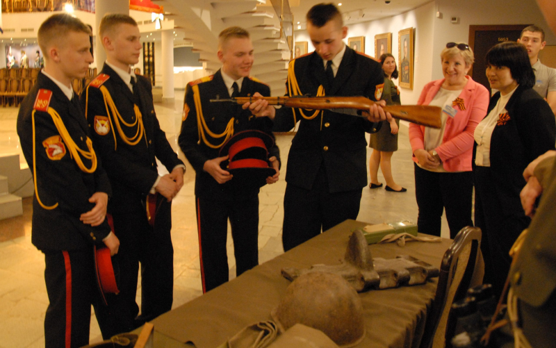 Могилёвские кадеты изучают «Великие сражения России» в Тульском музее оружия. Тульский Государственный Музей Оружия