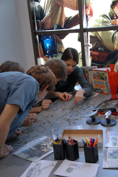 Рекордное количество посетителей принял музей оружия в День оружейника – 7 712! Тульский Государственный Музей Оружия