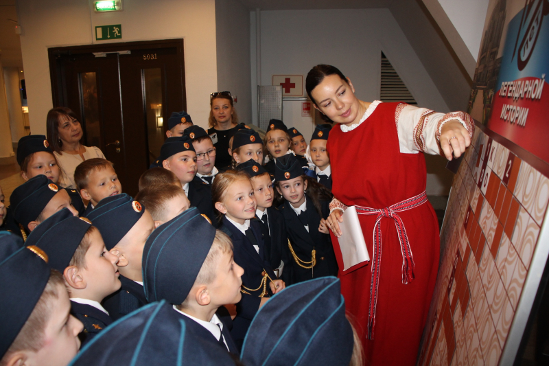 В День знаний Тульский государственный музей оружия по традиции радушно принимал учащихся Центров образования города Тулы Тульский Государственный Музей Оружия