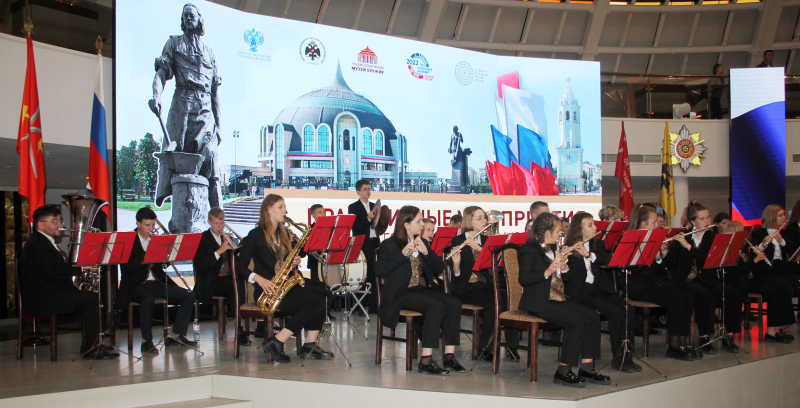 Праздничная концертная программа «Пусть живёт и процветает наша тульская земля!» Тульский Государственный Музей Оружия