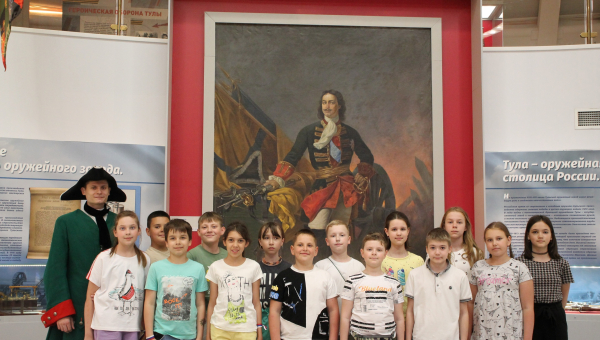 «Россия молодая мужала с гением Петра»! Новая познавательная интерактивная программа Тульского музея оружия! Тульский Государственный Музей Оружия