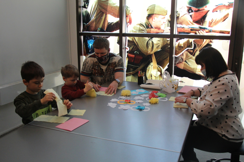 Накануне Международного женского дня в музее оружия прошли праздничные мастер-классы Тульский Государственный Музей Оружия