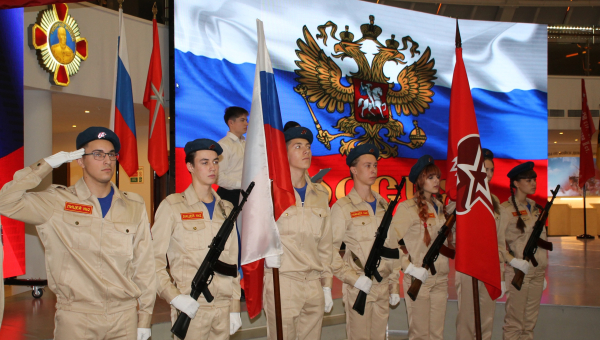 В музее оружия юные туляки вступили в ряды «Юнармии» Тульский Государственный Музей Оружия