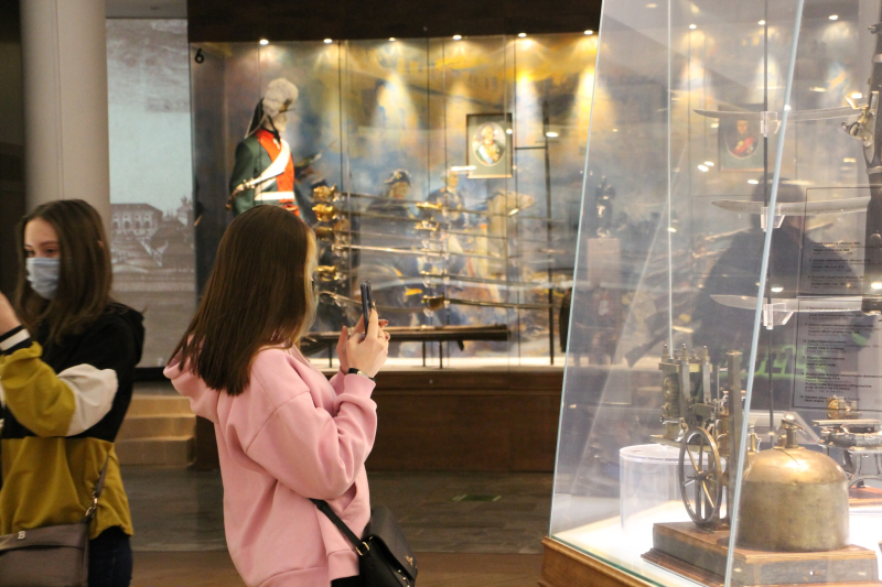 Более 3000 студентов из 33 российских университетов, институтов, колледжей, училищ посетили Тульский музей оружия в «Неделю студенчества»! Тульский Государственный Музей Оружия