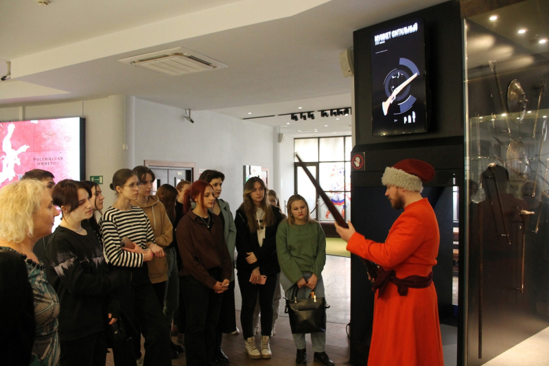 В Тульском музее оружия открыта вакансия в экскурсионном отделе! Тульский Государственный Музей Оружия