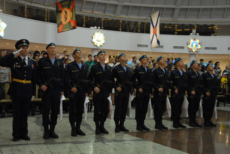 «Служу России!». Военная присяга личного состава научно-производственной роты 106-й дивизии ВДВ в музее оружия. Тульский Государственный Музей Оружия