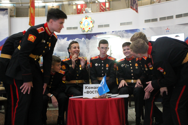 «День в музее для российских кадет»! Тульский Государственный Музей Оружия